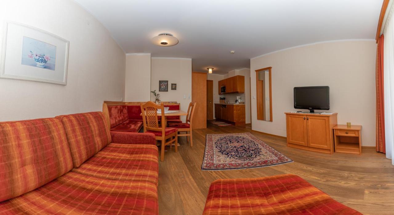 צל אם צילר Hotel Garni Elisabeth מראה חיצוני תמונה