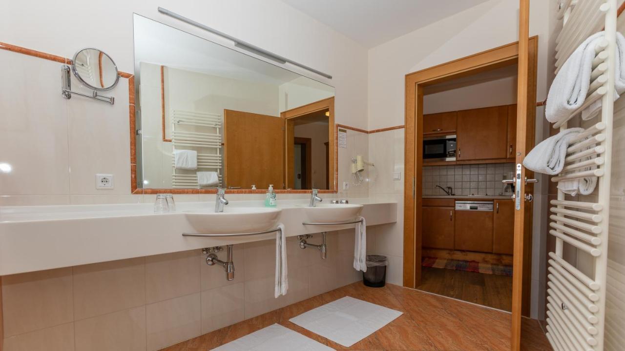 צל אם צילר Hotel Garni Elisabeth מראה חיצוני תמונה