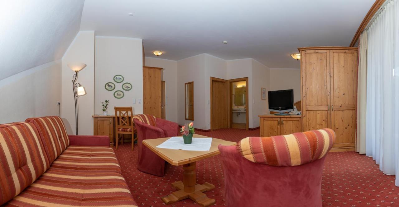 צל אם צילר Hotel Garni Elisabeth מראה חיצוני תמונה