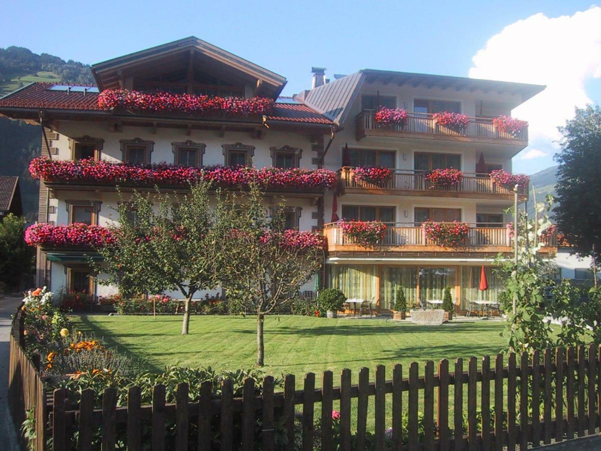 צל אם צילר Hotel Garni Elisabeth מראה חיצוני תמונה