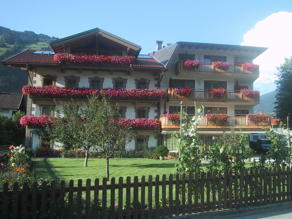 צל אם צילר Hotel Garni Elisabeth מראה חיצוני תמונה
